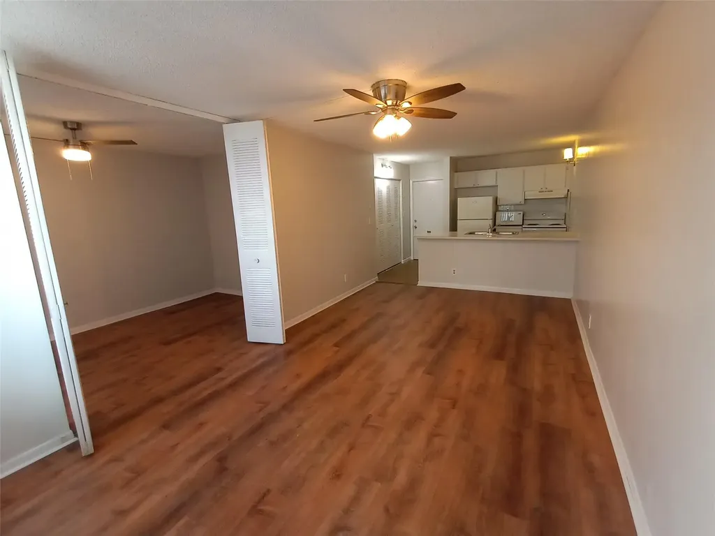 2771 Riverside Drive Coral Springs FL 33065