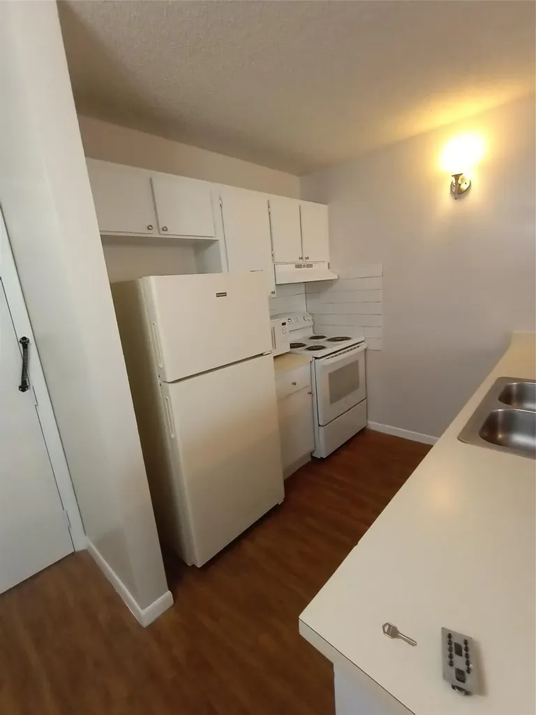 2771 Riverside Drive Coral Springs FL 33065