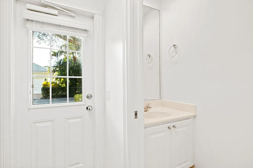 2889 E Community Drive Jupiter FL 33458