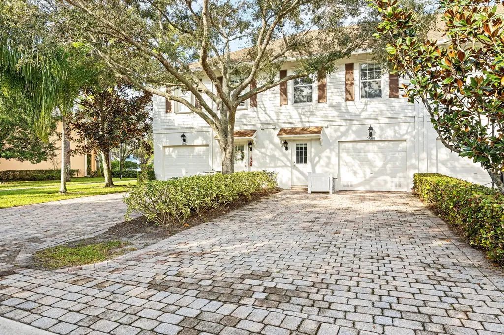 2889 E Community Drive Jupiter FL 33458