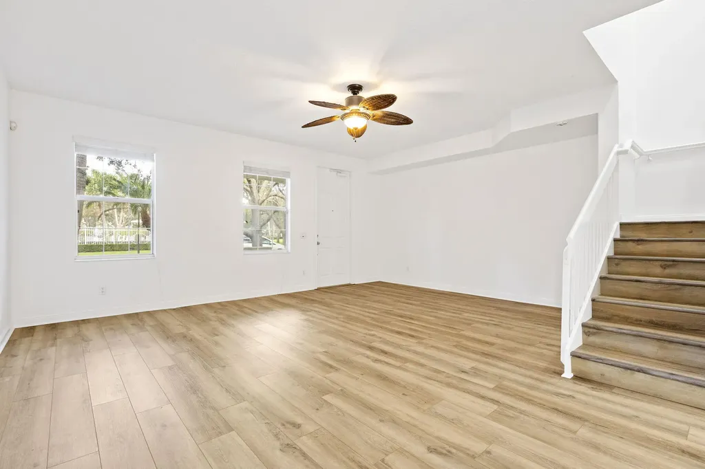 2889 E Community Drive Jupiter FL 33458
