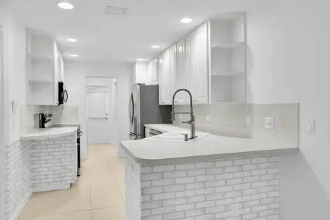 2889 E Community Drive Jupiter FL 33458