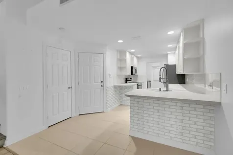 2889 E Community Drive Jupiter FL 33458