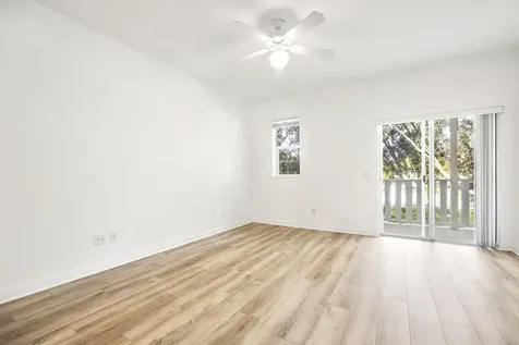2889 E Community Drive Jupiter FL 33458