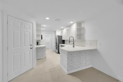 2889 E Community Drive Jupiter FL 33458