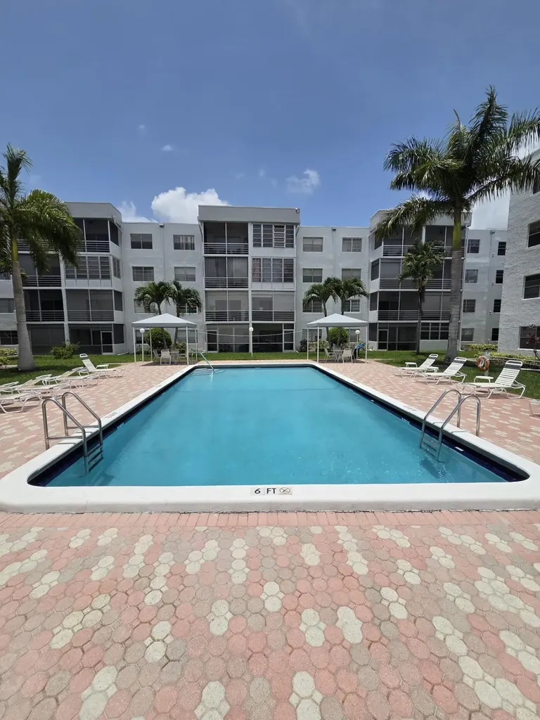 2998 Sunrise Lakes Drive E Sunrise FL 33322
