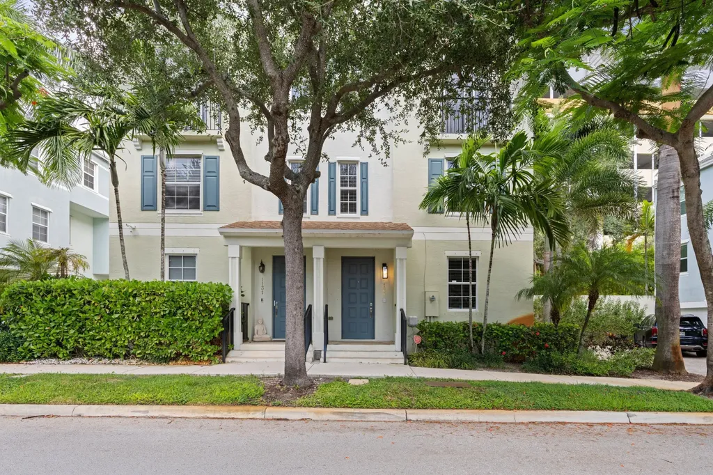 1127 Florida Avenue West Palm Beach FL 33401
