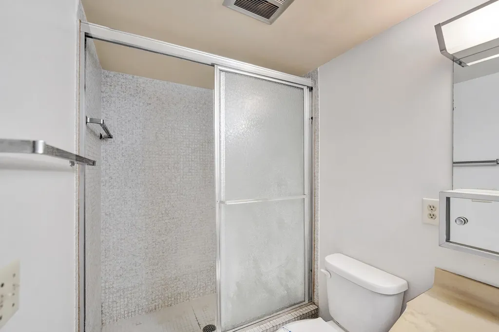 2601 NE 14th Street Causeway Pompano Beach FL 33062