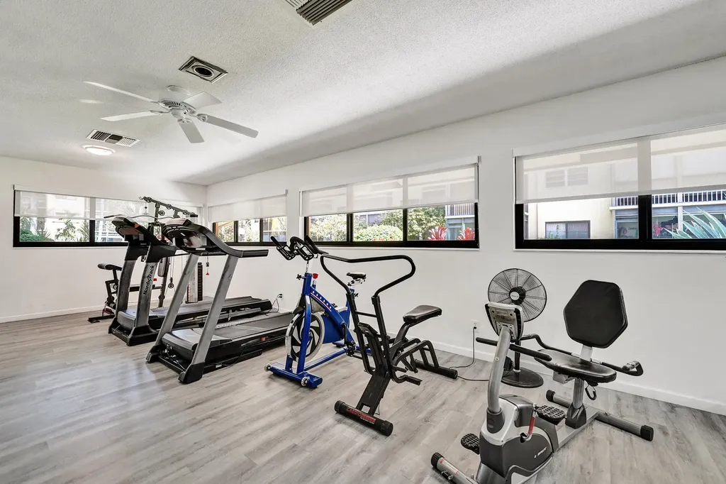 2601 NE 14th Street Causeway Pompano Beach FL 33062