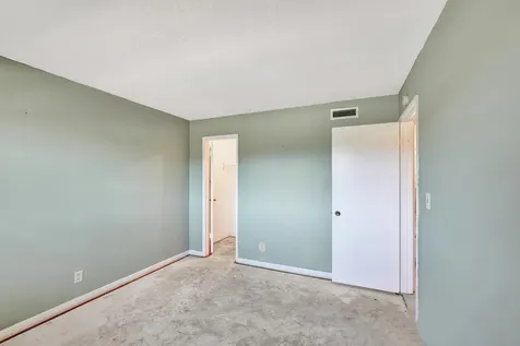 2601 NE 14th Street Causeway Pompano Beach FL 33062