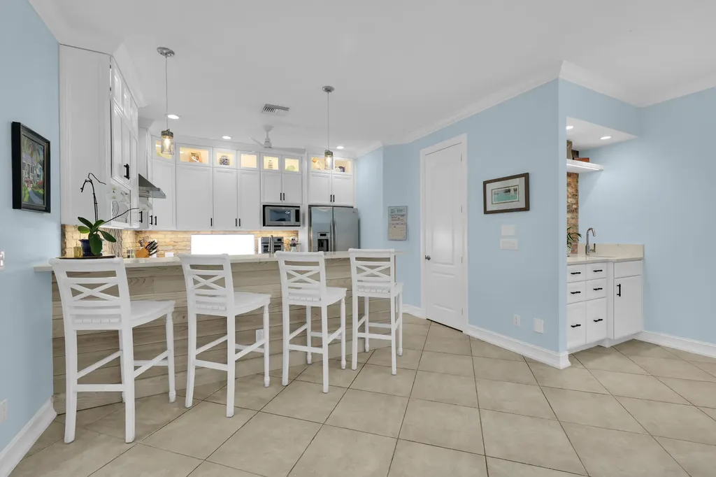 236 Fairway E Tequesta FL 33469