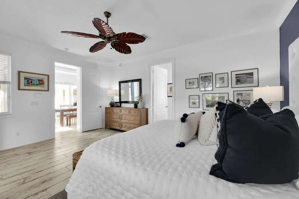 236 Fairway E Tequesta FL 33469