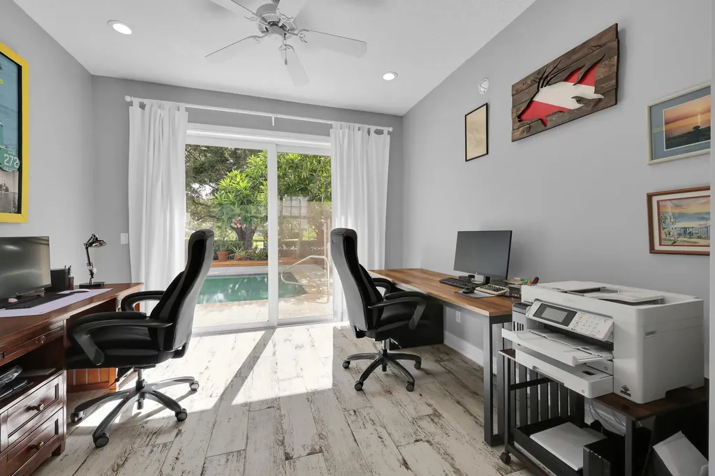 236 Fairway E Tequesta FL 33469