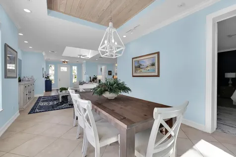 236 Fairway E Tequesta FL 33469