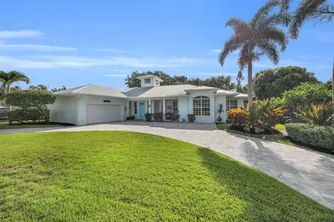 236 Fairway E Tequesta FL 33469