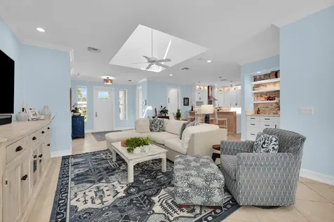 236 Fairway E Tequesta FL 33469