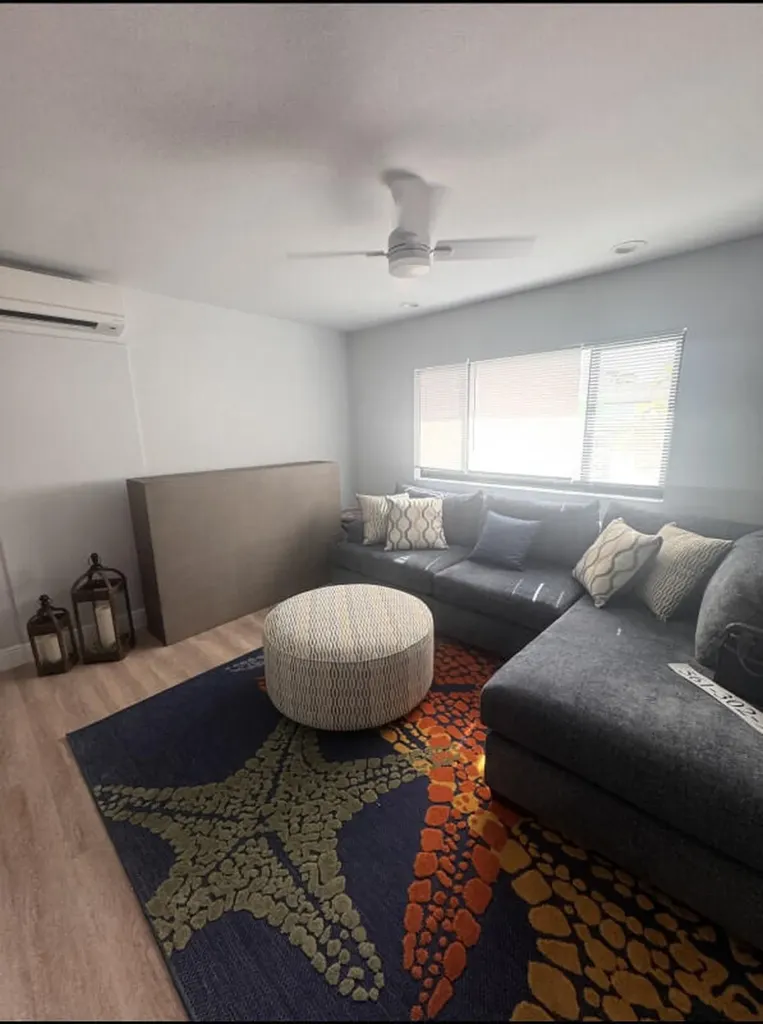 354 Manchester Street Boca Raton FL 33487