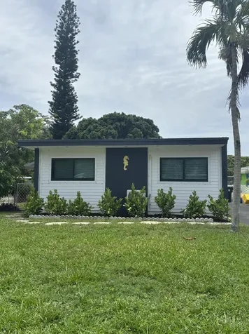 354 Manchester Street Boca Raton FL 33487