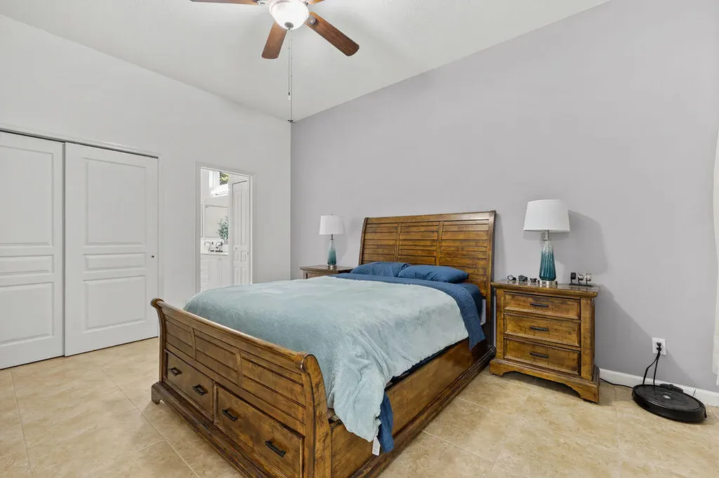 10518 SW Westlawn Boulevard Port St Lucie FL 34987