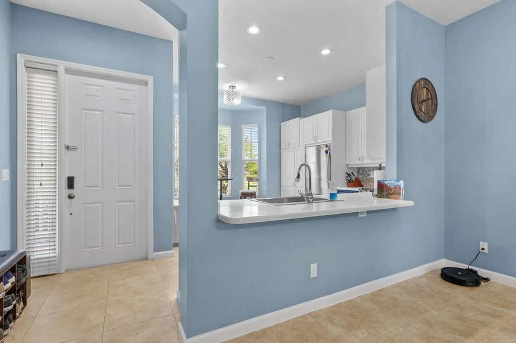 10518 SW Westlawn Boulevard Port St Lucie FL 34987