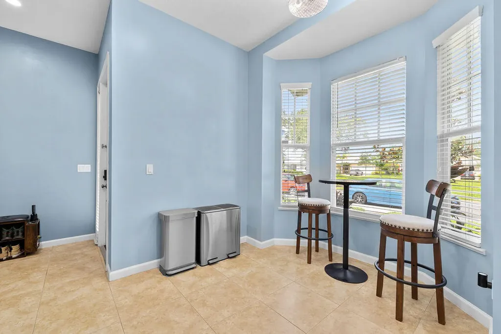 10518 SW Westlawn Boulevard Port St Lucie FL 34987