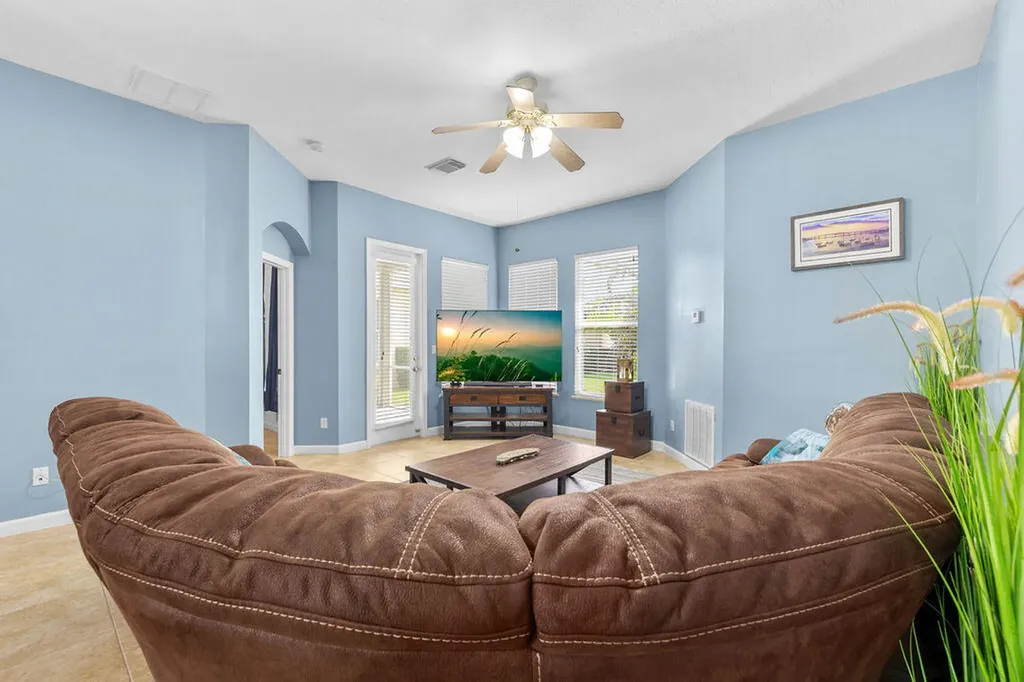 10518 SW Westlawn Boulevard Port St Lucie FL 34987