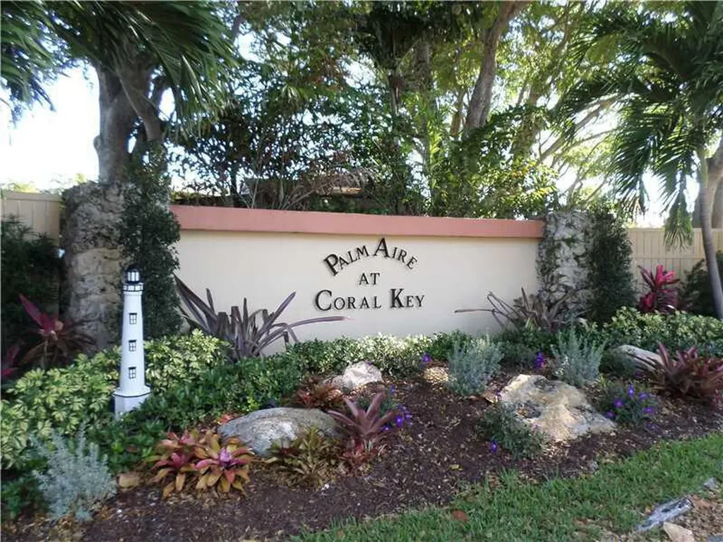 3180 NE 48th Court Lighthouse Point FL 33064