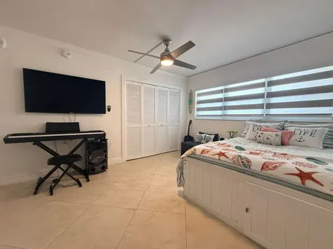3180 NE 48th Court Lighthouse Point FL 33064