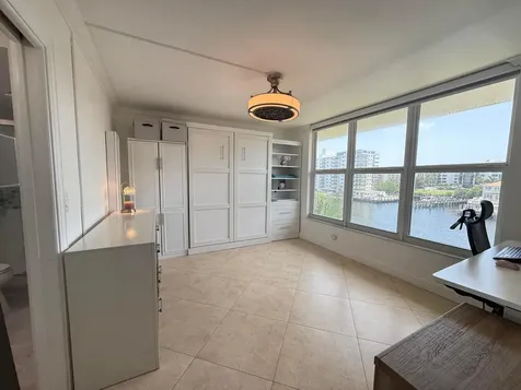 3180 NE 48th Court Lighthouse Point FL 33064