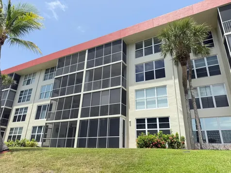 3180 NE 48th Court Lighthouse Point FL 33064
