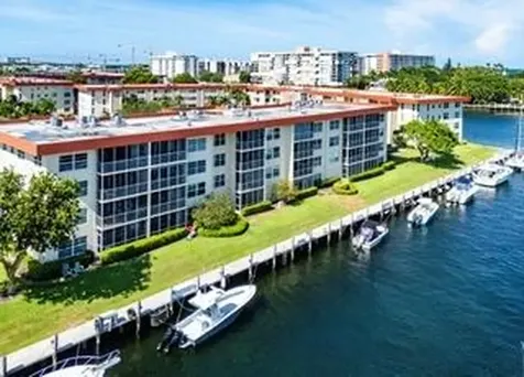 3180 NE 48th Court Lighthouse Point FL 33064