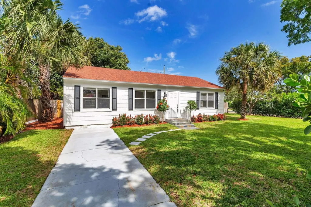 6312 Garden Avenue West Palm Beach FL 33405