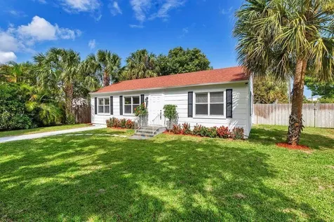 6312 Garden Avenue West Palm Beach FL 33405