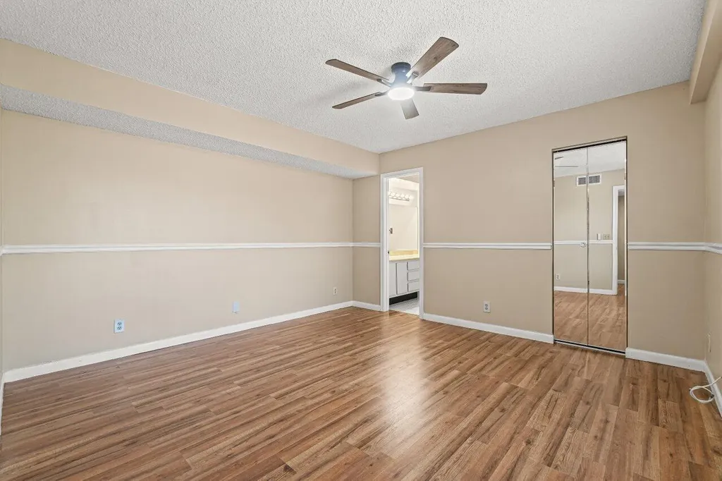7633 Courtyard Run W Boca Raton FL 33433