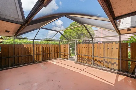 7633 Courtyard Run W Boca Raton FL 33433