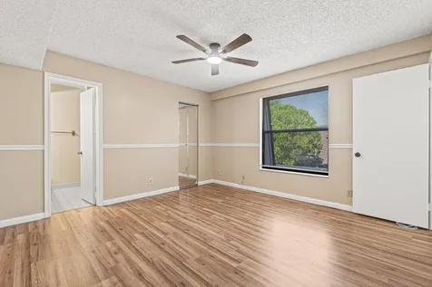 7633 Courtyard Run W Boca Raton FL 33433