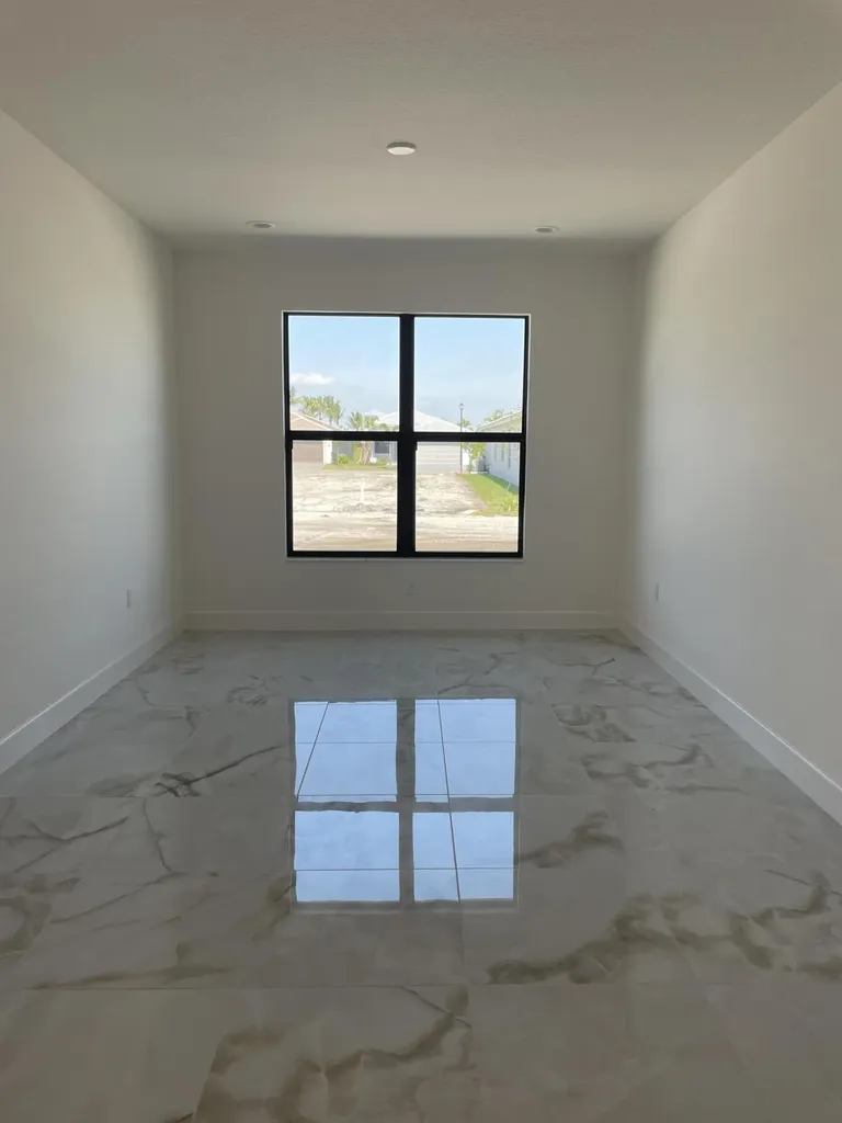12450 SW Bungalow Lane Port St Lucie FL 34987