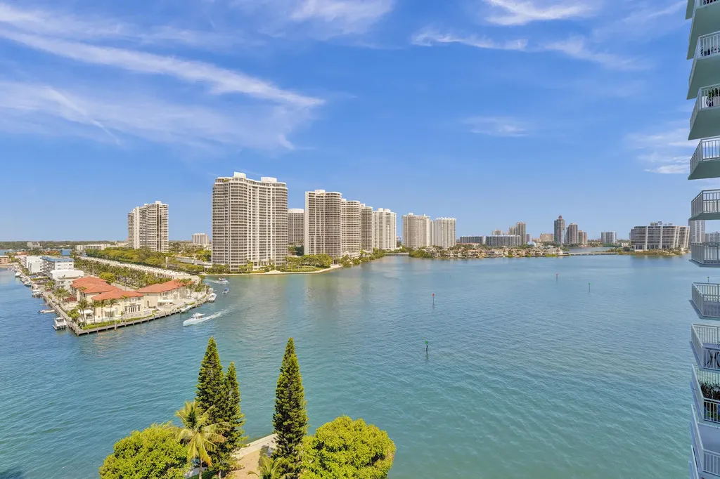 301 174th Street Sunny Isles Beach FL 33160