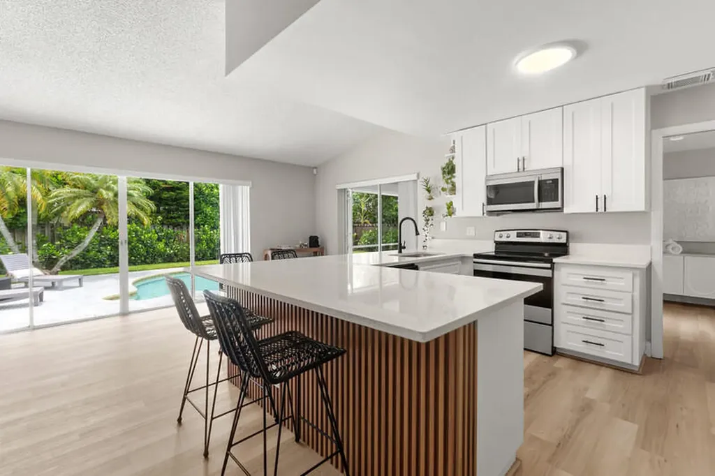 1739 Brae Burn Place Wellington FL 33414