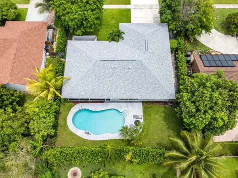 1739 Brae Burn Place Wellington FL 33414