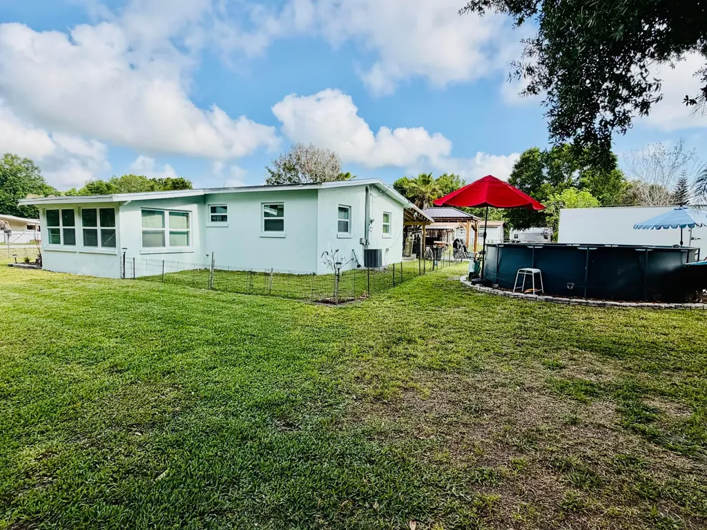3496 NW 24th Avenue Okeechobee FL 34972