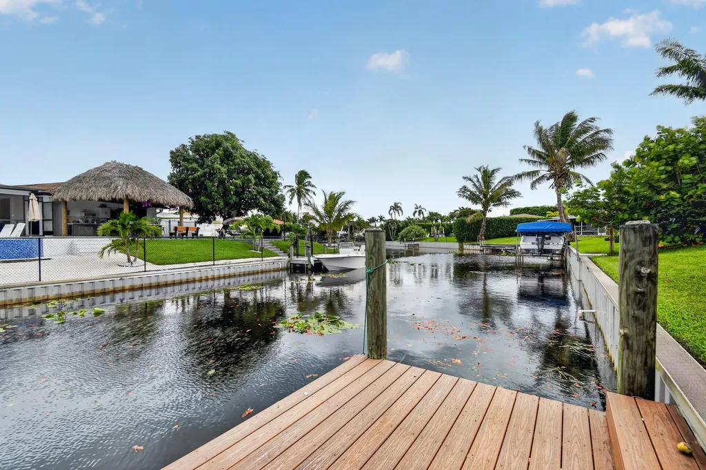 7951 W Lake Drive Lake Clarke Shores FL 33406