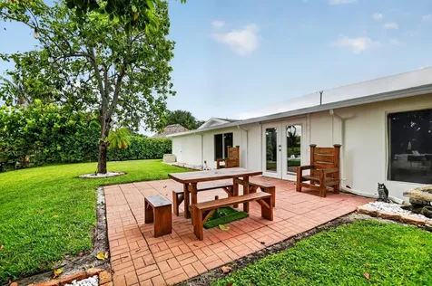 7951 W Lake Drive Lake Clarke Shores FL 33406