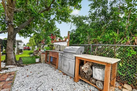 7951 W Lake Drive Lake Clarke Shores FL 33406