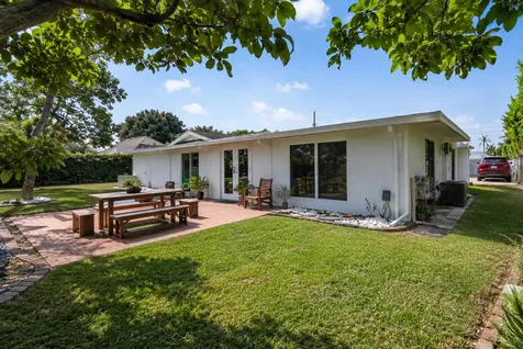 7951 W Lake Drive Lake Clarke Shores FL 33406