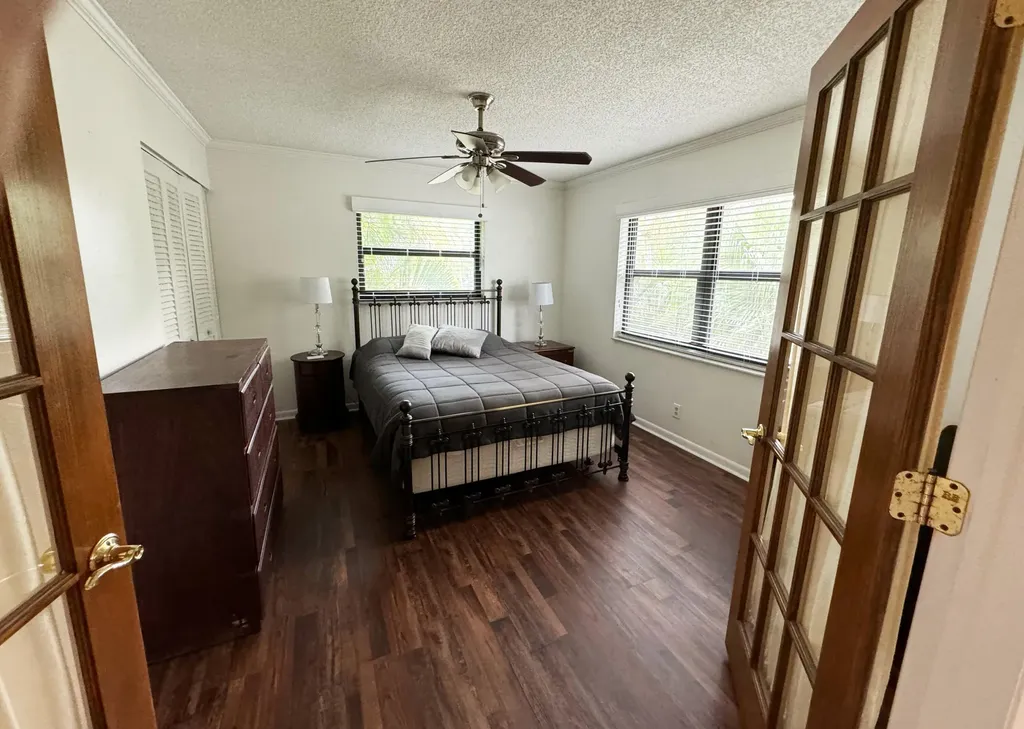 3007 SW 21st Terrace Delray Beach FL 33445
