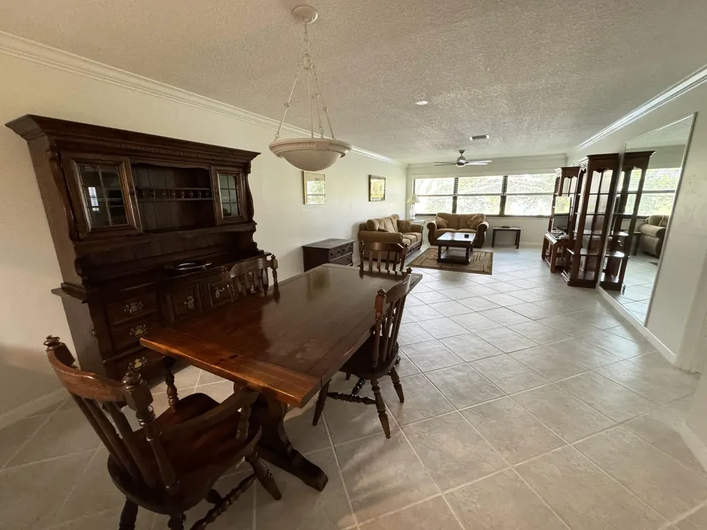 3007 SW 21st Terrace Delray Beach FL 33445