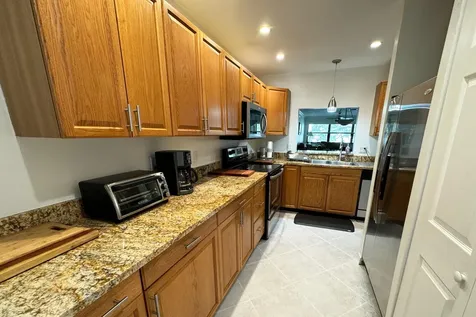 3007 SW 21st Terrace Delray Beach FL 33445