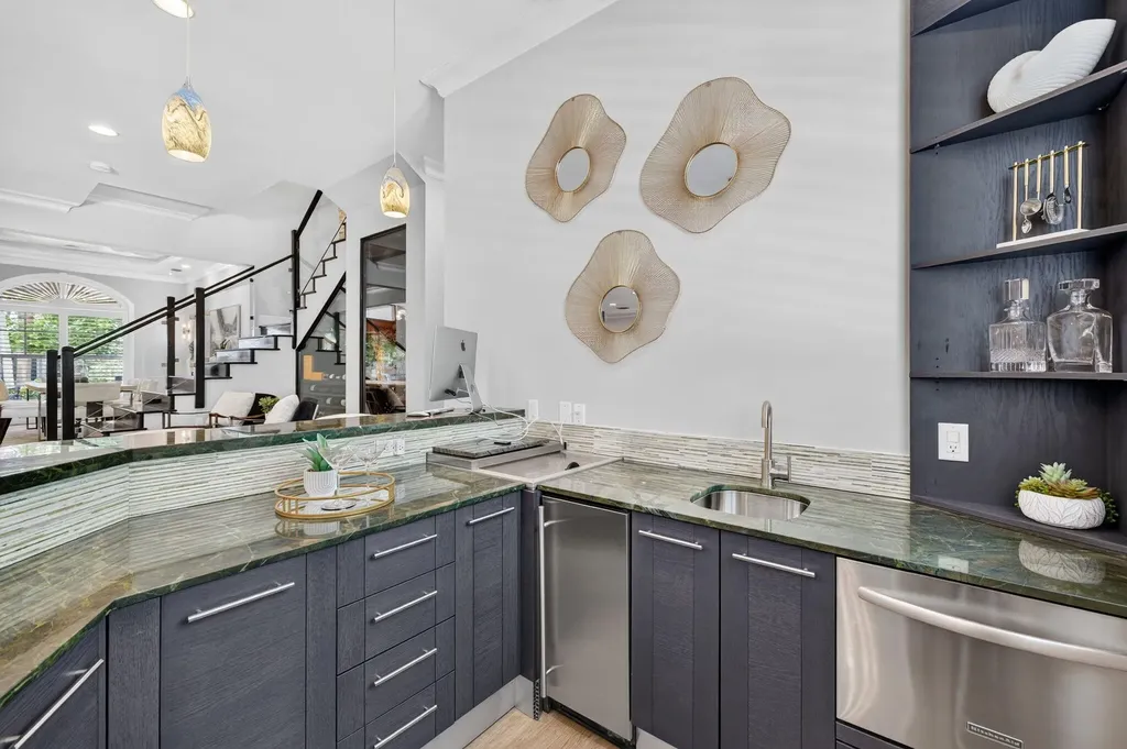1329 SE 13th Terrace Fort Lauderdale FL 33316