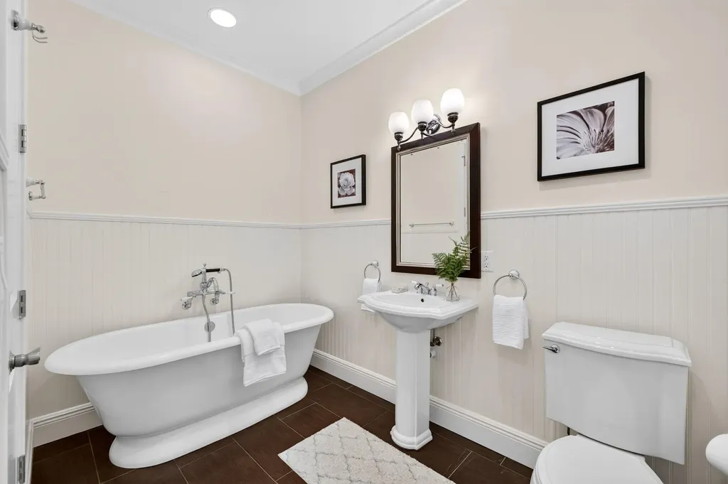 1329 SE 13th Terrace Fort Lauderdale FL 33316